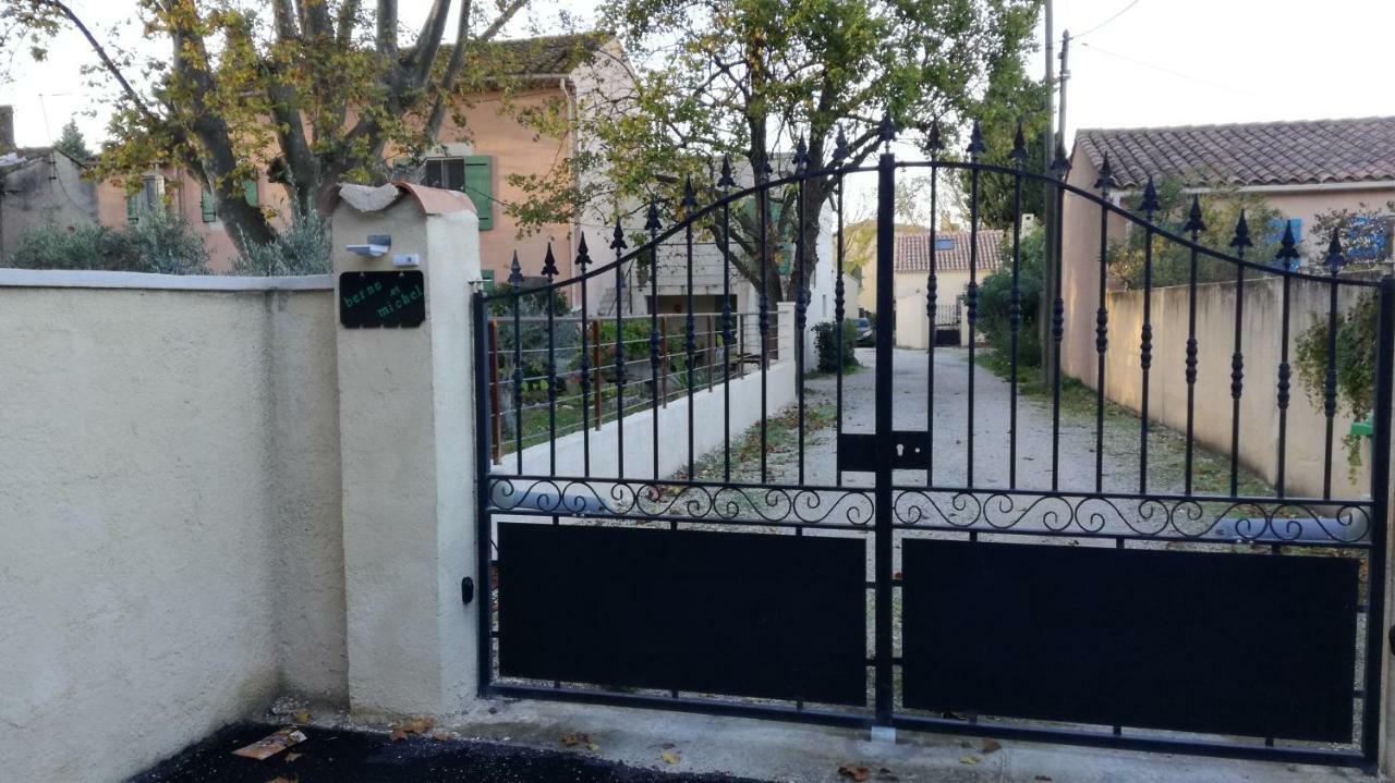 Berne &Michel Bed & Breakfast Avignon Exterior photo